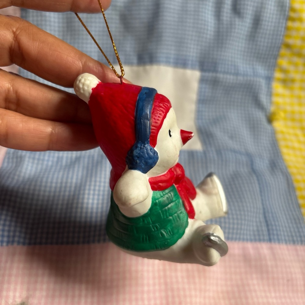 5 pc Christmas decoration lot: Starbucks Cup Ornament/train/star/trumpet/snowman - Picture 10 of 16